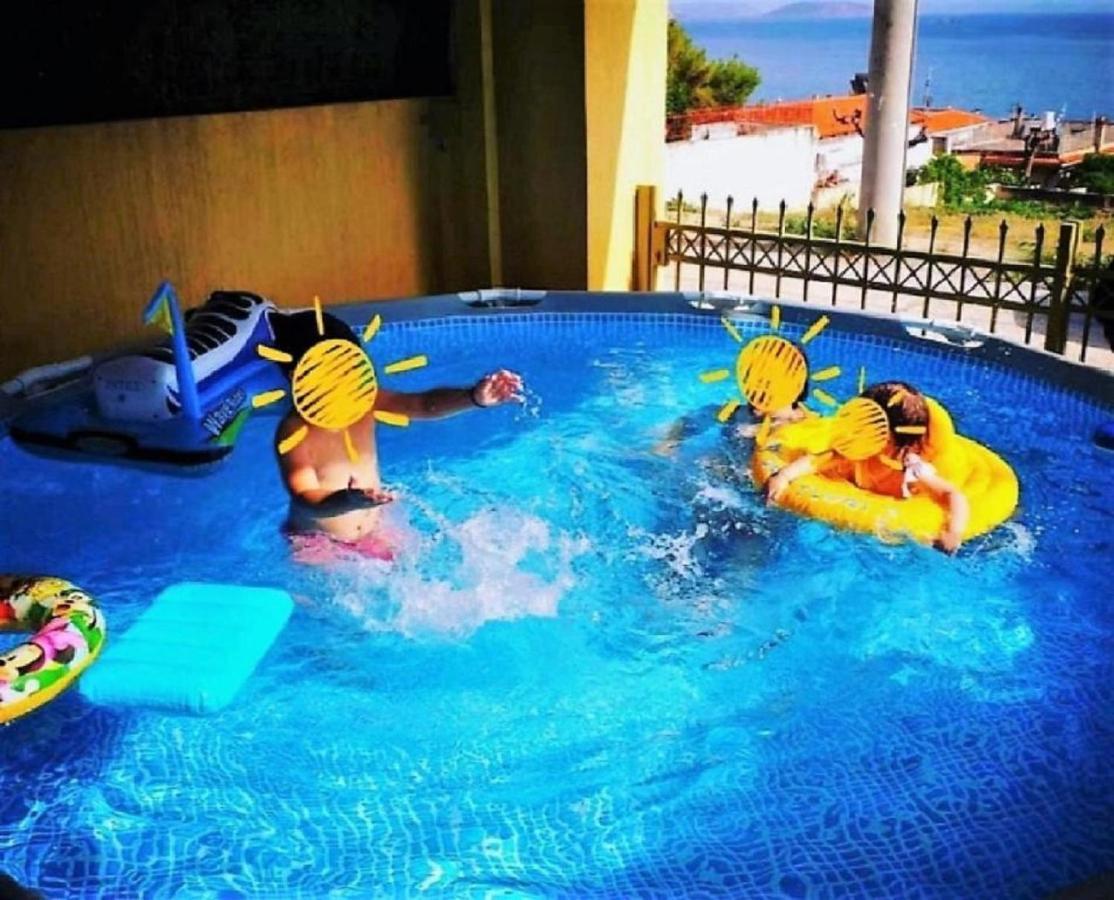 Agia Marina  Villa "Eva" - Entire Beachfront Holiday Home - 4S מראה חיצוני תמונה